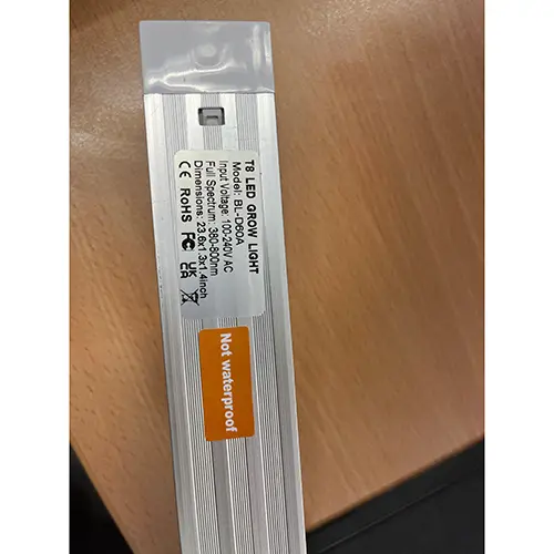 Photo from the official notice: COKOLILA Pflanzenlampe LED grow light — electric shock risk (SR/01868/25)