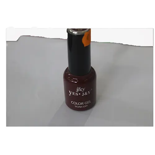 Foto aus der offiziellen Meldung: j&amp;y Yes • J&amp;Y ® Nagellack — Risiko: Chemikalie