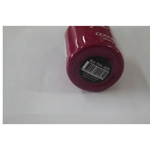 Foto aus der offiziellen Meldung: j&amp;y Yes • J&amp;Y ® Nagellack — Risiko: Chemikalie