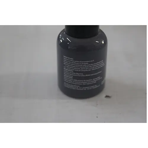 Foto dell’avviso ufficiale: Kiss Oumi ® Italia Top Coat Soak Off Vernice per unghie — rischio: Rischio chimico