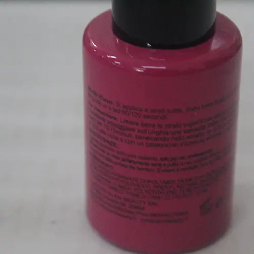 Foto dell’avviso ufficiale: Em Milano ® Smalto gel color Vernice per unghie — rischio: Rischio chimico (SR/01889/25)