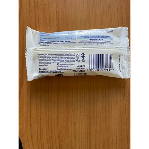 Zdjęcie z oficjalnego zgłoszenia: Nivea Salviettine struccanti per occhi labbra e viso Chusteczki do demakijażu — ryzyko: Chemiczne