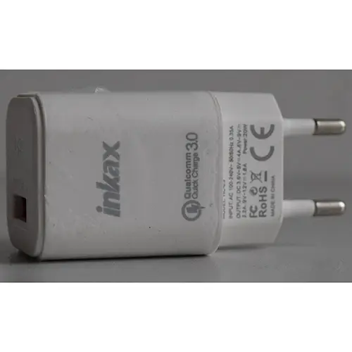 Photo de l’avis officiel: INKAX INTELLIGENT TRAVEL CHARGER Chargeur USB — risque: Choc électrique (SR/02119/25)