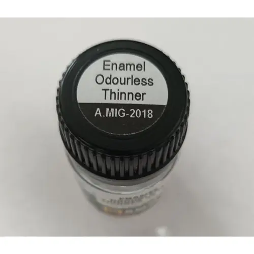 Foto aus der offiziellen Meldung: AMMO OF MIG JIMENEZ Enamel Odourless Thinner Farbverdünner — Risiko: Chemikalie