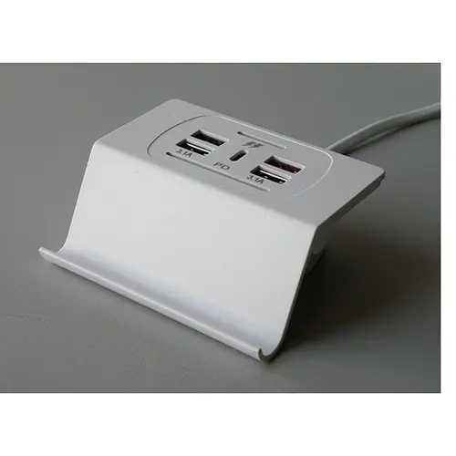 Photo de l’avis officiel: ORIGINAL HIGH SPEED SOCKET STAND CHARGER Chargeur USB — risque: Choc électrique