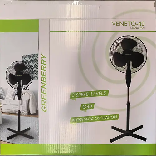 Foto aus der offiziellen Meldung: GREENBERRY Stand fan Elektrischer Ventilator — Risiko: Schnittwunden & Elektrischer Schlag