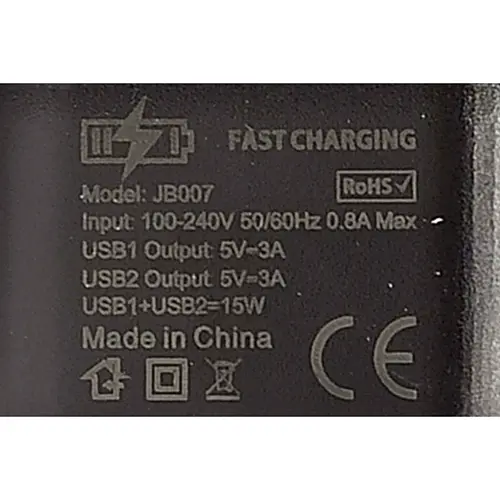 Foto aus der offiziellen Meldung: JOKADE CHARGER Dual Port smart charger set USB-Ladegerät — Risiko: Elektrischer Schlag