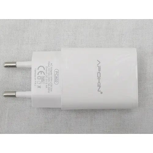 Photo de l’avis officiel: Apokin CARGADOR RAPIDO Chargeur USB — risque: Choc électrique