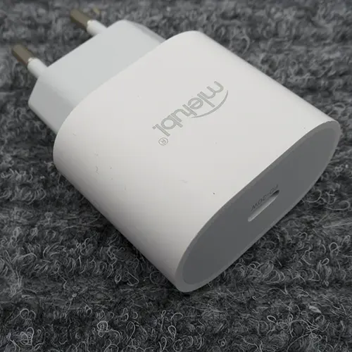 Photo de l’avis officiel: mietubl 20W PD Chargeur USB — risque: Choc électrique