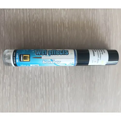 Foto aus der offiziellen Meldung: AMMO OF MIG JIMENEZ Fresh engine oil Brusher Modelllack-Set — Risiko: Chemikalie