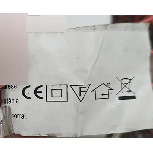 Photo de l’avis officiel: METEOR Chaîne d'éclairage — risque: Choc électrique