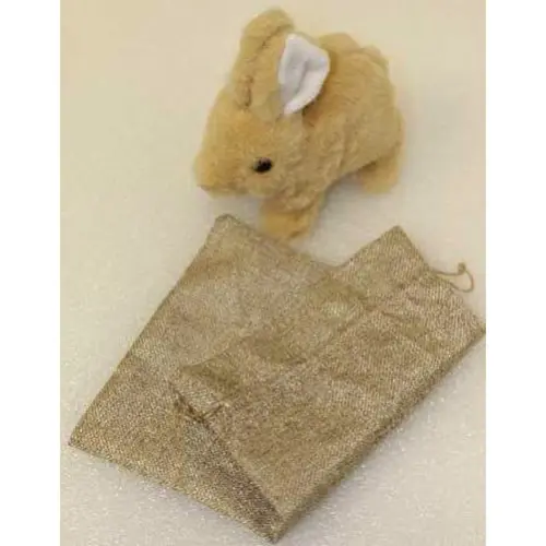Foto do aviso oficial: Plush Toy rabbit Coelho-brinquedo alimentado a bateria — risco: Engasgamento