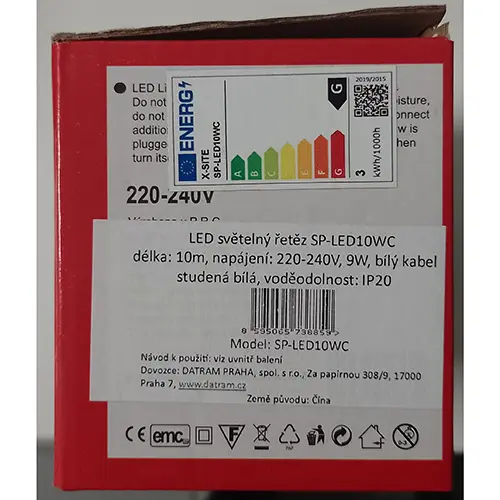 Photo from the official notice: Vánoční světelný řetěz lighting chain — electric shock & fire risk