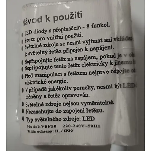 Photo from the official notice: Vánoční světelný řetěz lighting chain — electric shock & fire risk