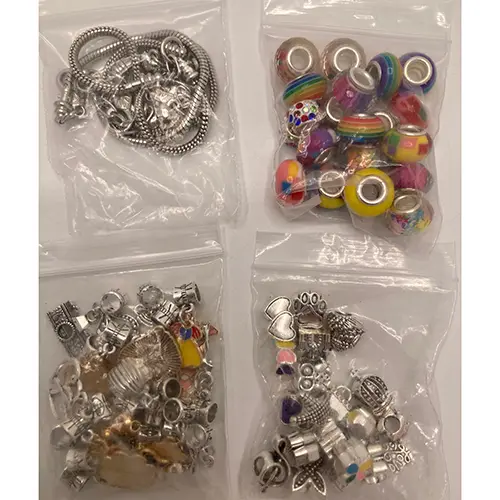 Photo de l’avis officiel: Bracelet kit Kit de bracelets — risque: Risque chimique