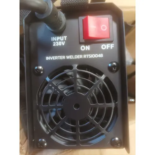 Foto do aviso oficial: RED Technic Inverter welder Soldador do inversor — risco: Choque elétrico