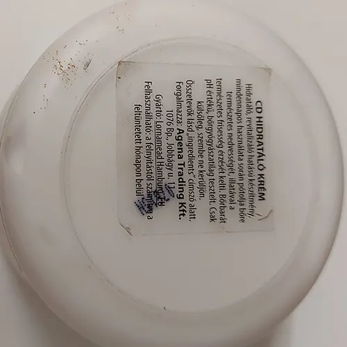 Photo de l’avis officiel: CD Feuchtigkeits creme Crème pour le visage — risque: Risque chimique