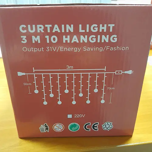 Foto do aviso oficial: Curtain Light 3 M 10 Hanging Corrente de iluminação — risco: Choque elétrico (SR/02616/25)