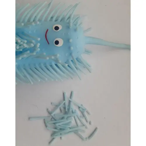 Photo from the official notice: Anti-stress-spielzeug plastic toy — choking risk