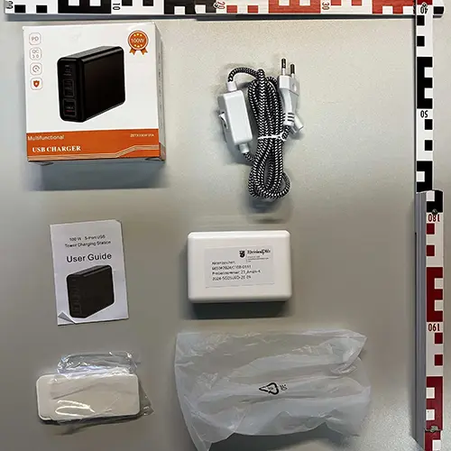 Photo from the official notice: Wolee USB C Ladegerät 100W, USB C Netzteil 5 Ports mit Schalter, GaN PD 45W Laptop Port, Geflecht-Kabel usb c  — electric shock risk