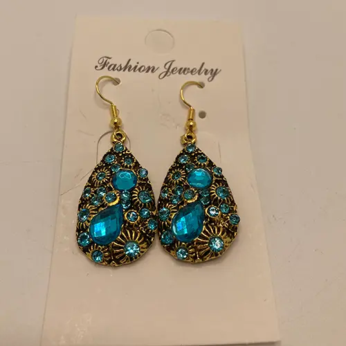 Foto dell’avviso ufficiale: Fashion Jewllery Simple Teardrop Shaped Boho Earrings Orecchini — rischio: Rischio chimico