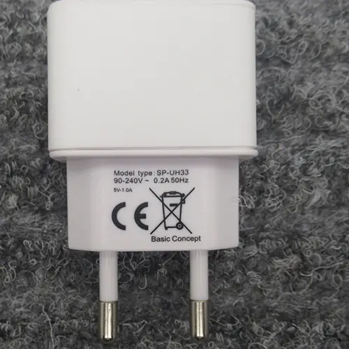 Photo de l’avis officiel: Redcube redcube Chargeur USB — risque: Choc électrique