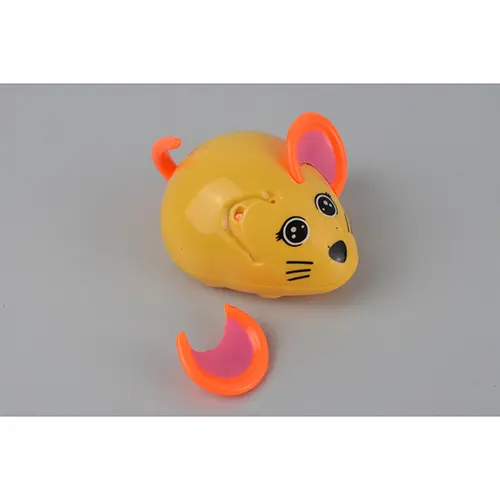 Photo from the official notice: Clockwork pull back toy plastic toy — choking risk