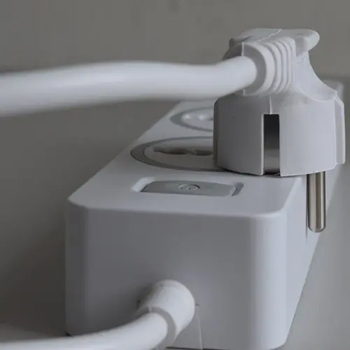 Foto do aviso oficial: XO Extension cord socket Chumbo da extensão — risco: Choque elétrico