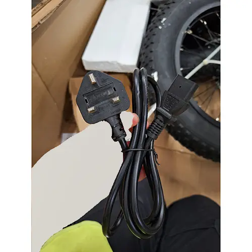 Foto do aviso oficial: Surron GSX-200 Bicicleta elétrica — risco: Incêndio & Ferimentos
