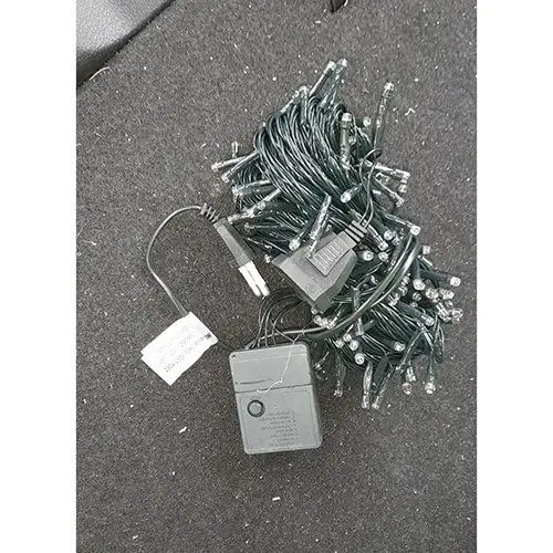 Photo de l’avis officiel: Lampki choinkowe led Chaîne d'éclairage — risque: Choc électrique (SR/03130/25)