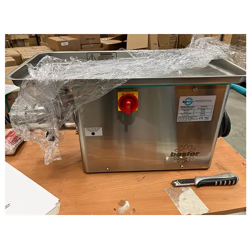 Foto dell’avviso ufficiale: Bosfor MEAT MINCER UKM-12 Tritacarne — rischio: Lesioni