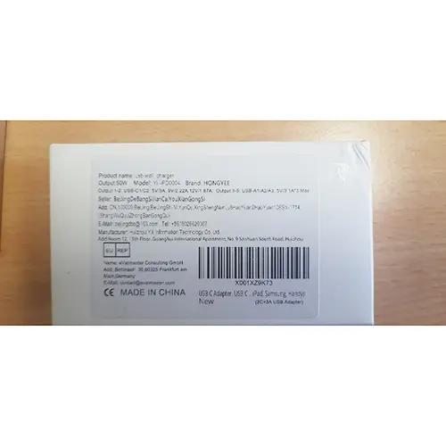 Foto aus der offiziellen Meldung: HONGYEE Adapter Fast Charge 3.0 USB-Ladegerät — Risiko: Elektrischer Schlag & Feuer