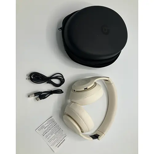 Photo from the official notice: Beats by Dr. Dre (counterfeit) Studio Pro headphones wireless headphones — chemical & environment risk