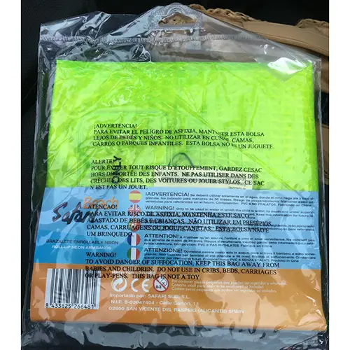 Foto dell’avviso ufficiale: Safari Beach Brazalete enrollable neón. Roll-up neon armbands Braccialetti gonfiabili — rischio: Annegamento