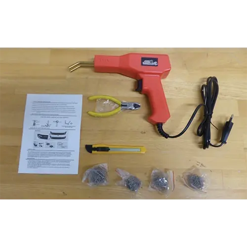 Foto uit de officiële melding: EURO VANADIUM Pistolet soudure plastique - Plastic welding kit Soldeerpistool — risico: Elektrische schok