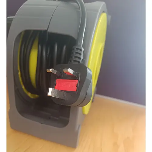 Photo de l’avis officiel: SAFELINE Cable Reel Bobine de câble — risque: Choc électrique