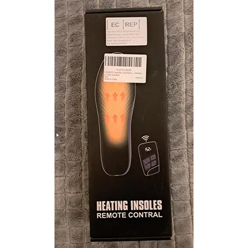 Photo from the official notice: HEATING INSOLES, REMOTE CONTRAL — burns risk