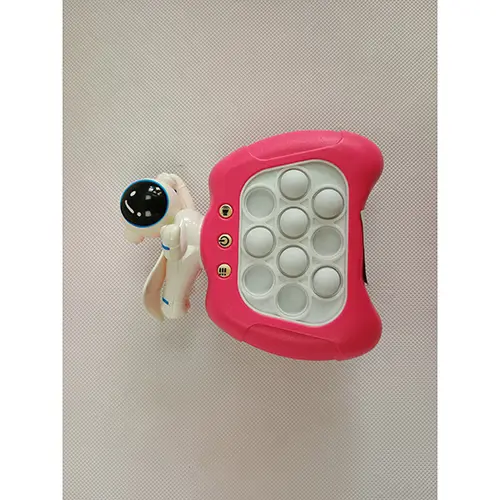 Foto do aviso oficial: Yiku quick push game machine Jogo eletrônico — risco: Ambiente