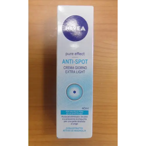 Photo de l’avis officiel: Nivea Anti - spot Crème pour le visage — risque: Risque chimique