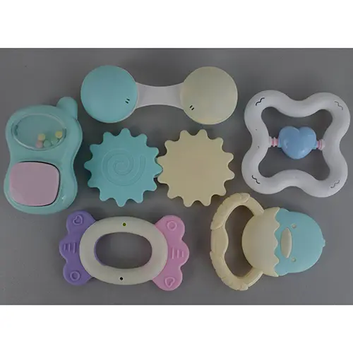 Foto do aviso oficial: Luky King Baby teether Rattle Conjunto de chocalho — risco: Engasgamento