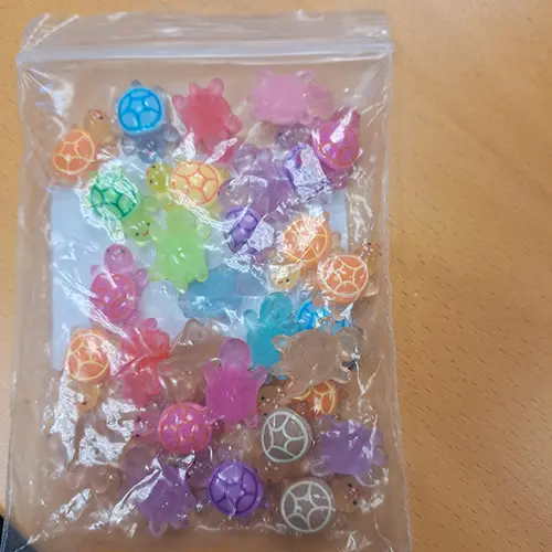 Photo from the official notice: Plastic toy — choking risk (SR/03612/25)