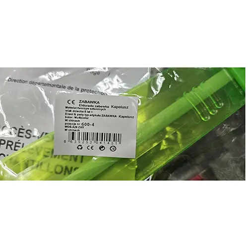 Photo from the official notice: TOYS plastic toy — chemical & choking risk