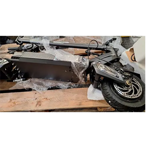 Foto aus der offiziellen Meldung: VSETT VSETT Electric Scooter Elektroroller — Risiko: Feuer