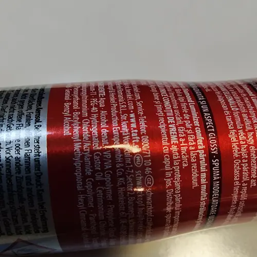 Photo de l’avis officiel: Schwarzkopf &amp; Henkel taft SHINE MOUSSE Spray capillaire — risque: Risque chimique