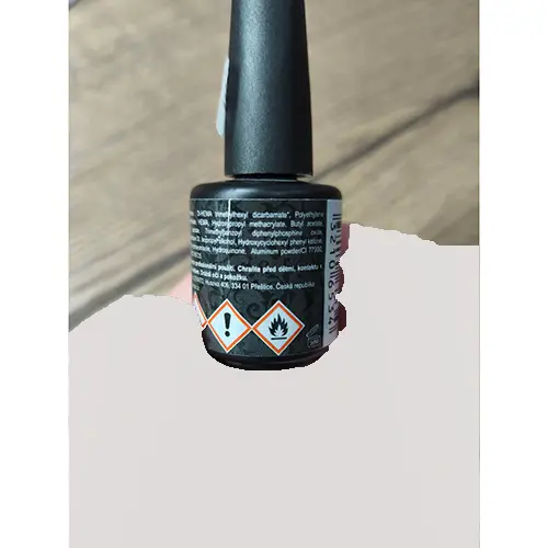 Foto do aviso oficial: Denato Hybrid Gelpolish Verniz para unhas em gel — risco: Químico