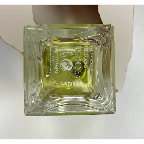 Photo from the official notice: Eurocosmesi 15 Giugno, ore 10 sulla spiaggia di Porticciolo, Chia Sardegna perfume — chemical risk