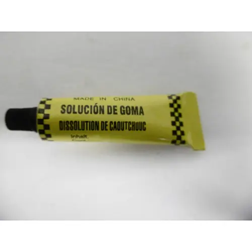 Photo de l’avis officiel: Tire repair kit Solution adhésive/caoutchouc — risque: Risque chimique