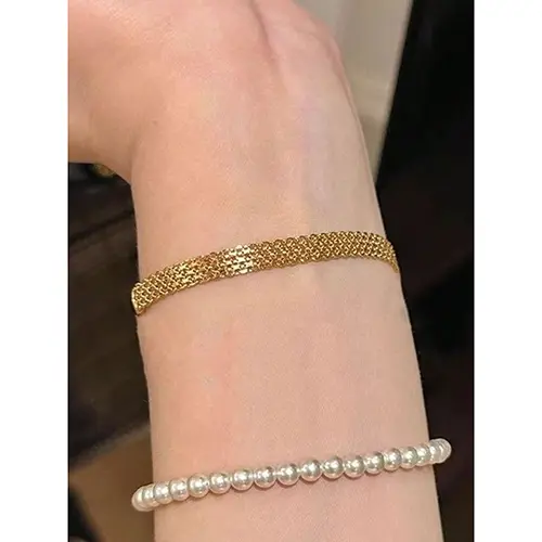 Photo de l’avis officiel: 1 pièce Bracelet métallique tressé pour femmes, mode élégante, polyvalente, sexy pour soirée, plage, — risque: Risque chimique