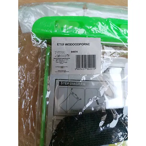 Photo de l’avis officiel: ETUI WODOODPORNE Sac imperméable — risque: Risque chimique