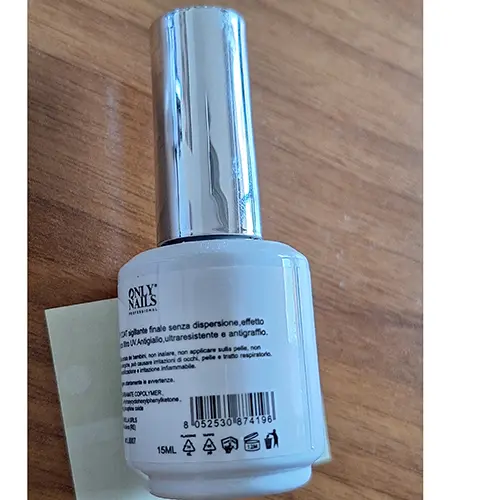 Foto aus der offiziellen Meldung: ONLY NAILS Crystal Shine Top Cat Wonderful Gel Gel-Nagellack — Risiko: Chemikalie